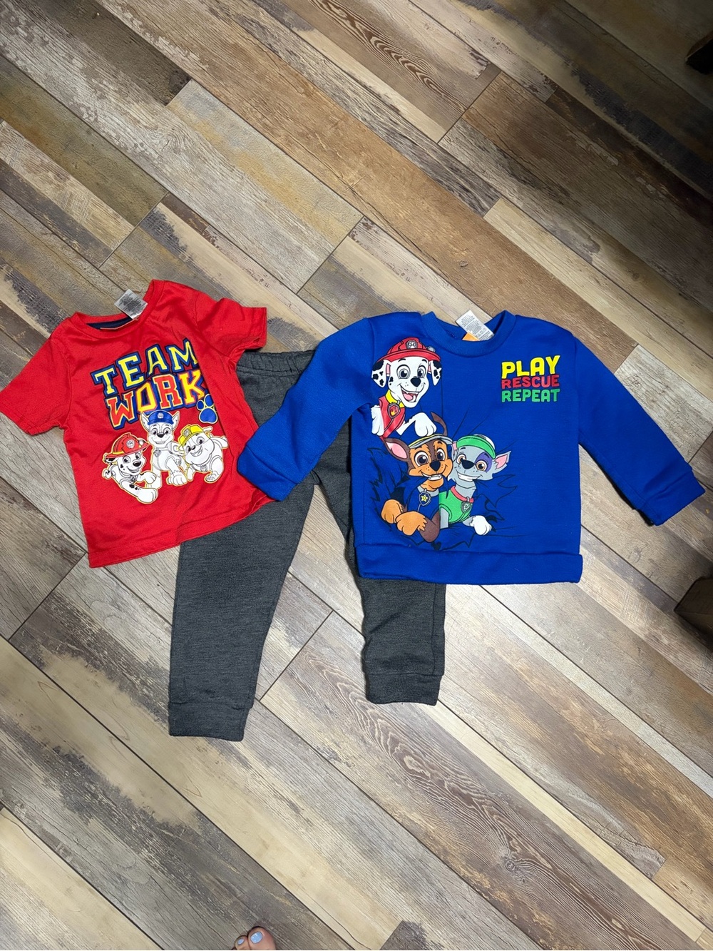 Paw Patrol Kids Sweatshirt & Tee Set - sweat bundle